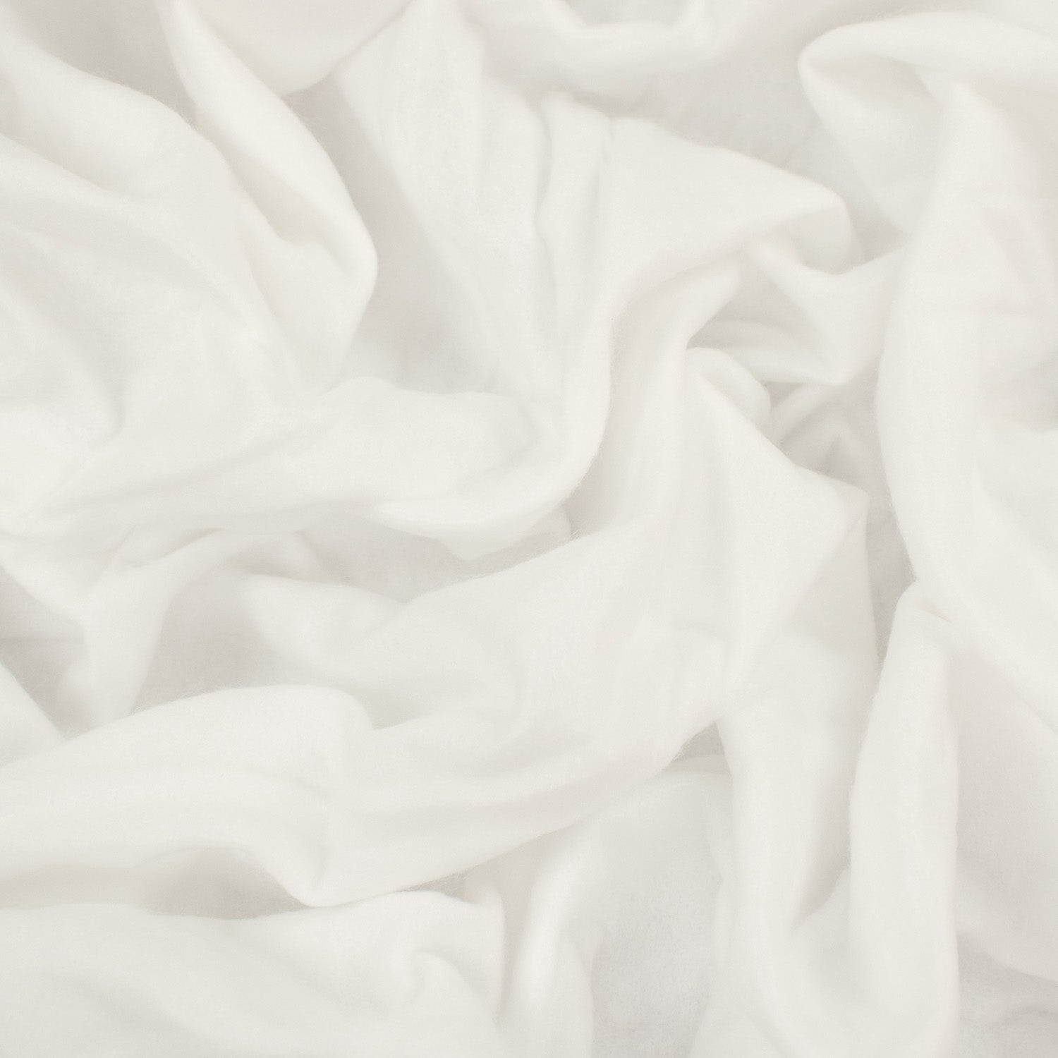 SEW EASY Premium 100% Polyester Batting with Scrim 250cm Wide