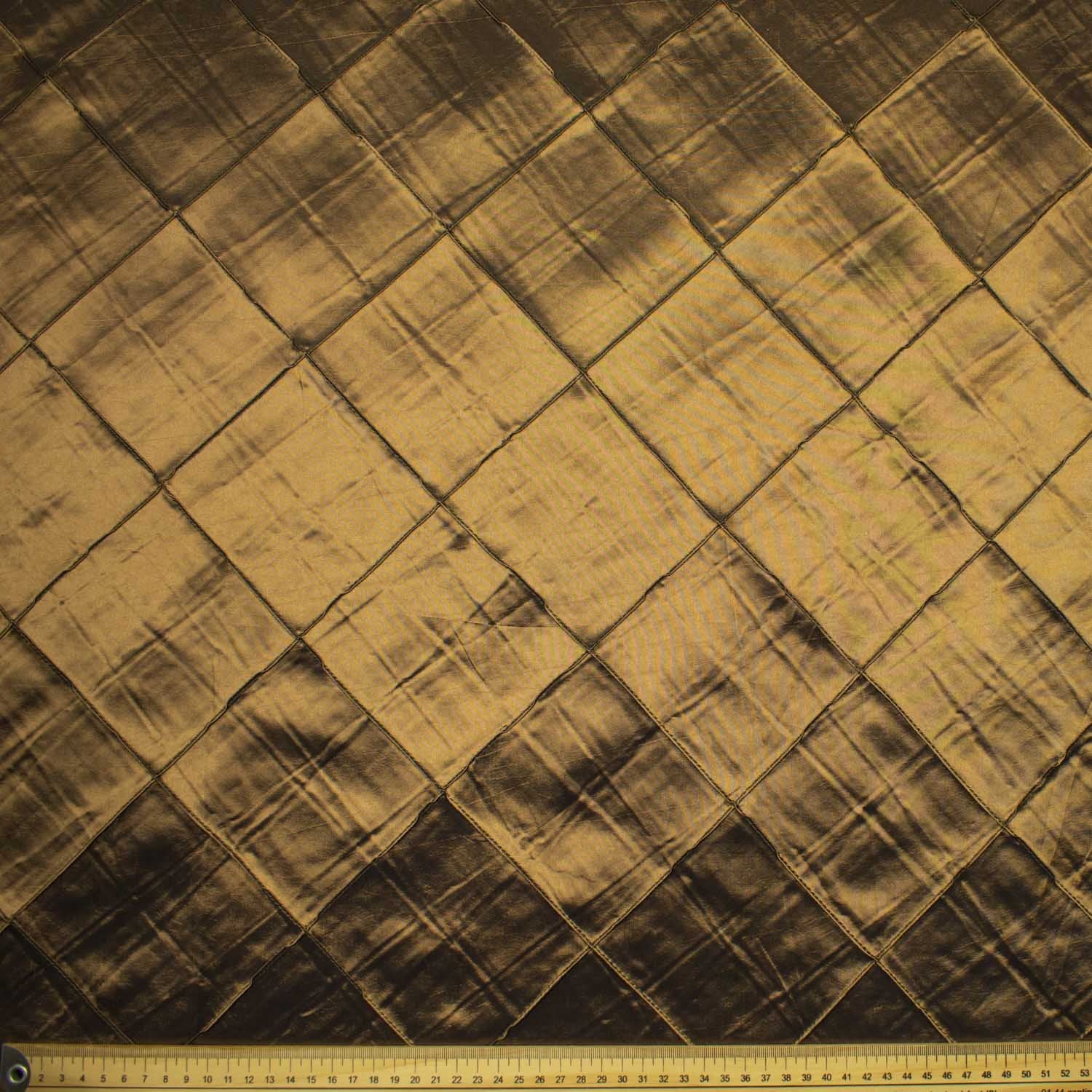 Pintuck Taffeta 260CM