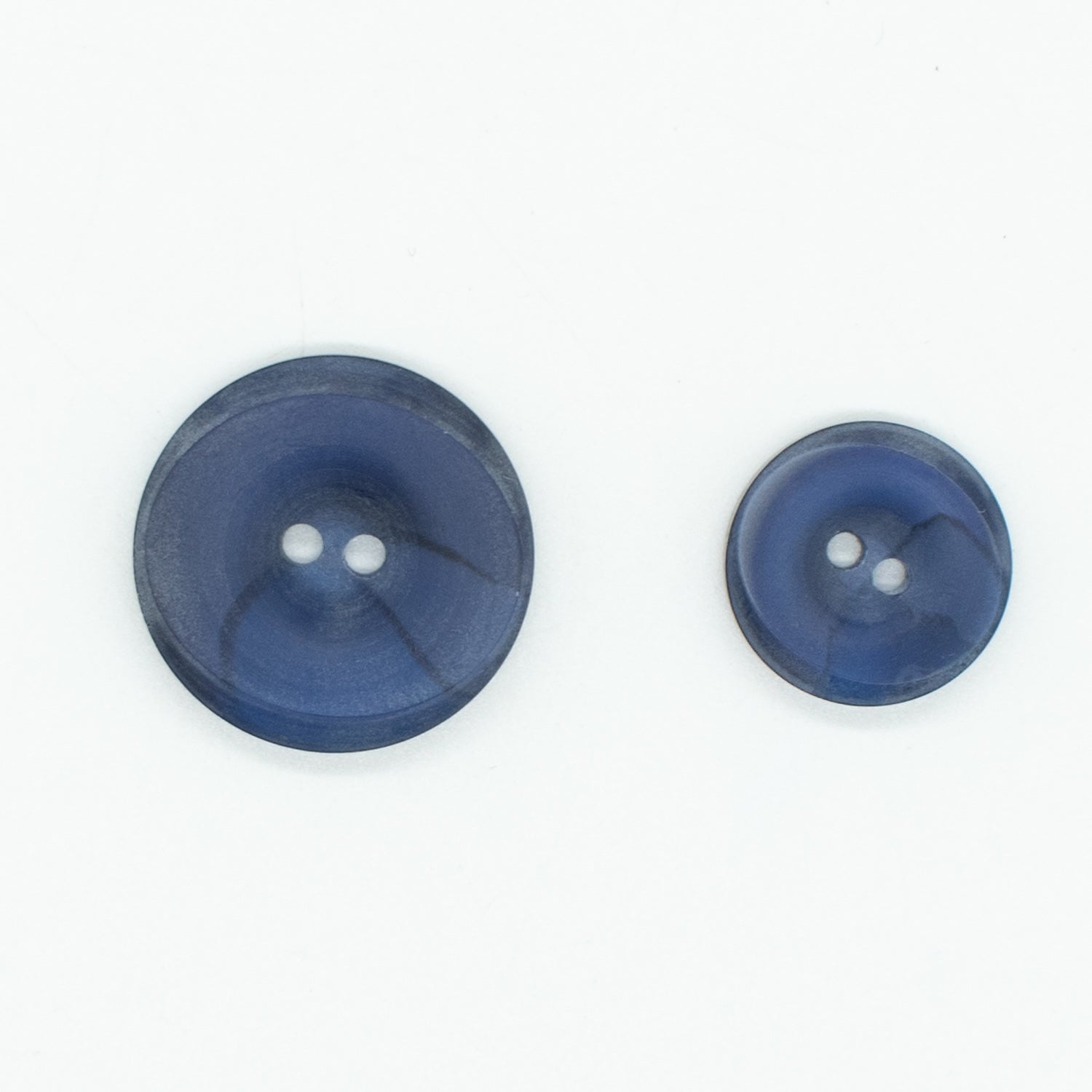 2 Hole Classic Matt Ombre Button