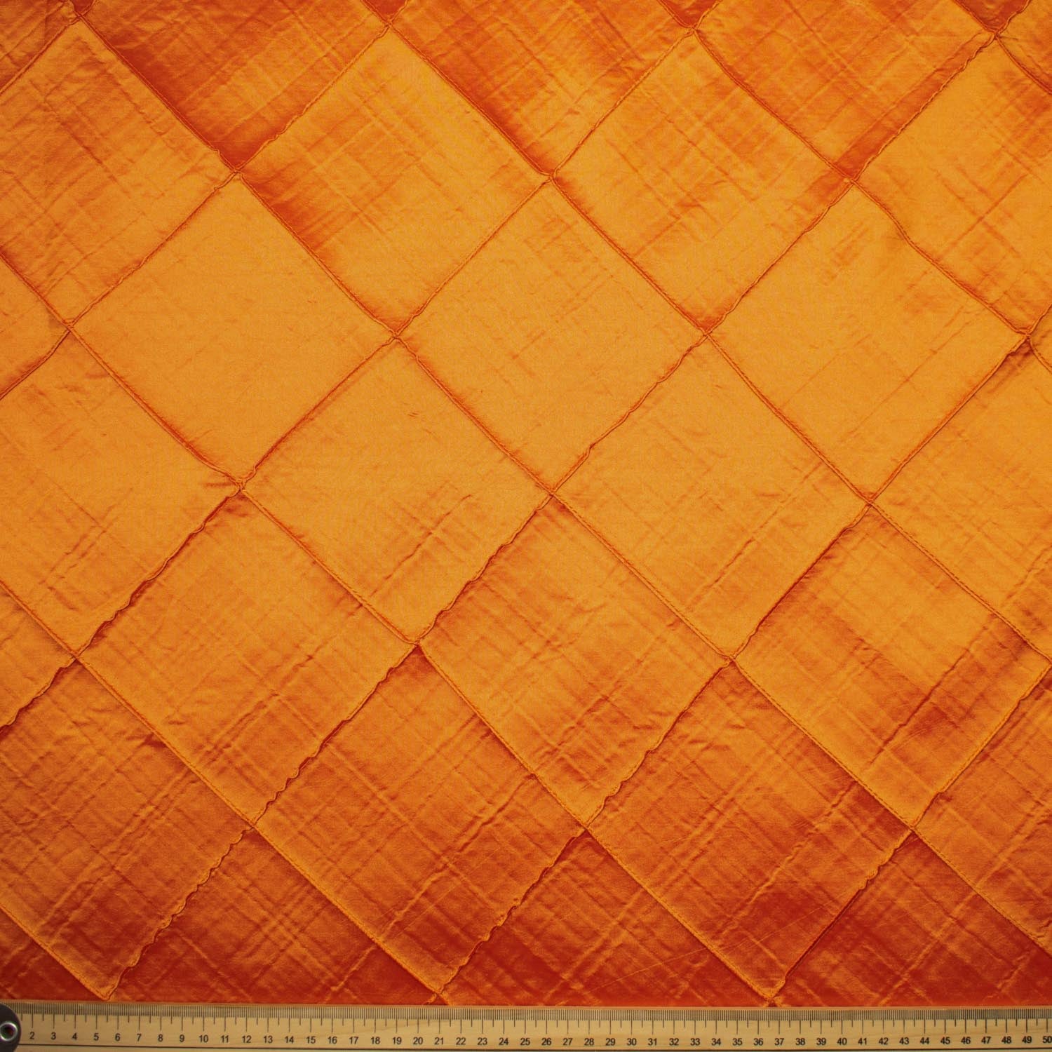 Pintuck Taffeta 260CM