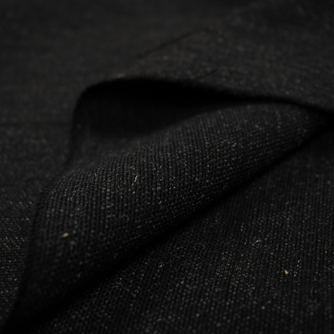 Wool Suiting Heavy Weight Design-13 Black Stiff