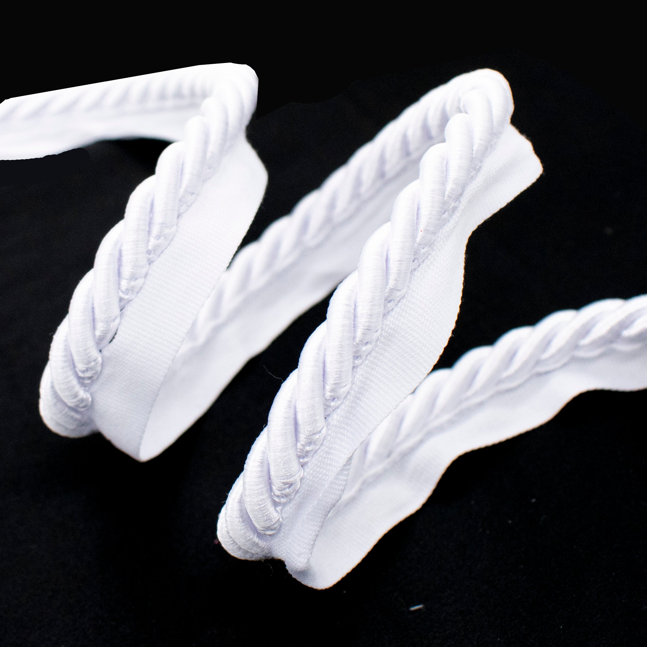 White Lip Cord Braid Piping Trim
