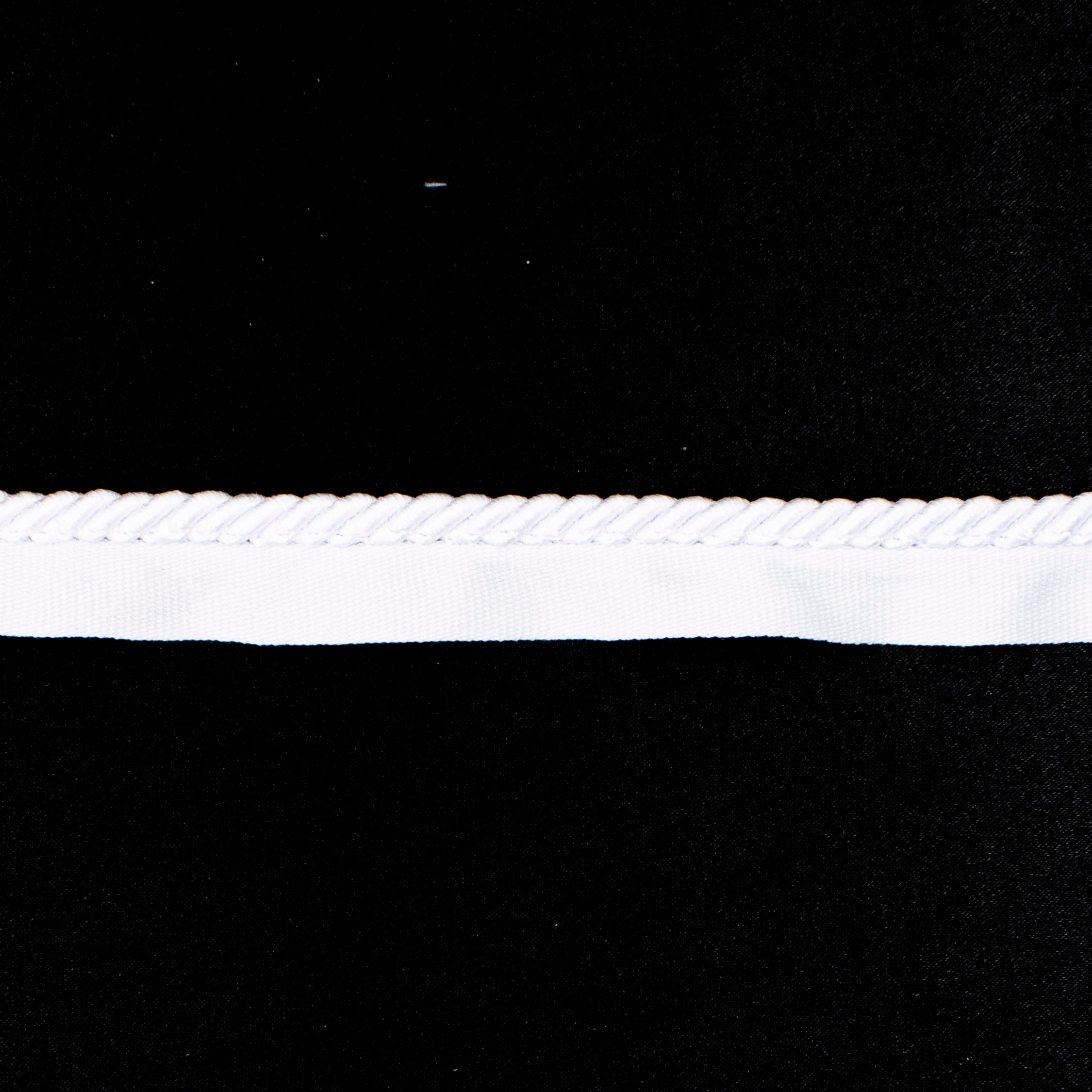 White Lip Cord Braid Piping Trim