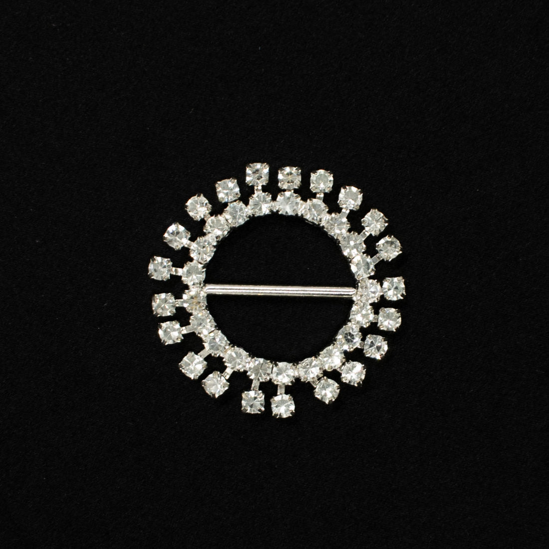 Diamante Silver Decor Fashion Circle Buckle Design-2