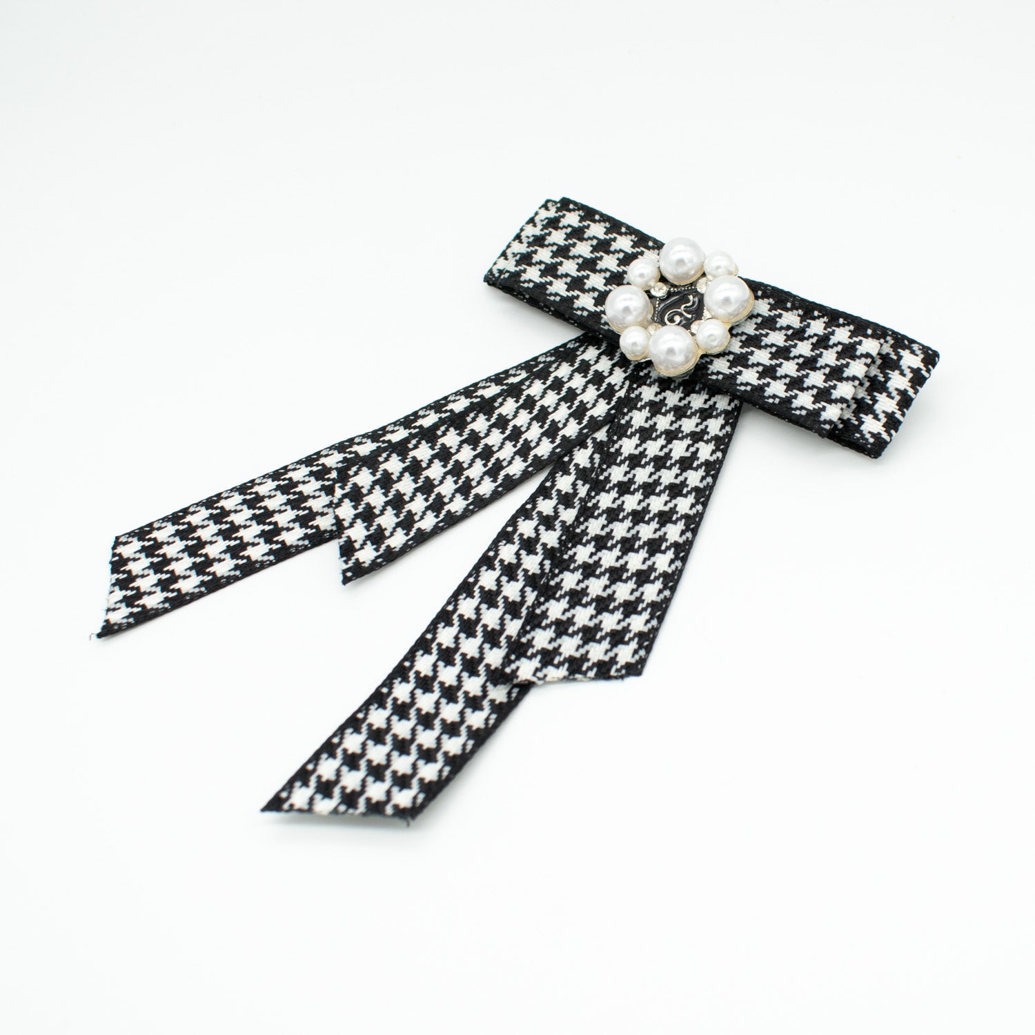 White & Black Houndstooth Pearl Dainty Bow Tie Brooch
