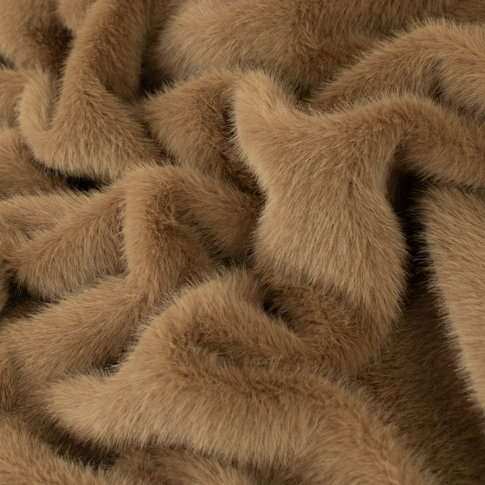 Short Hair Faux Fur - New Collection