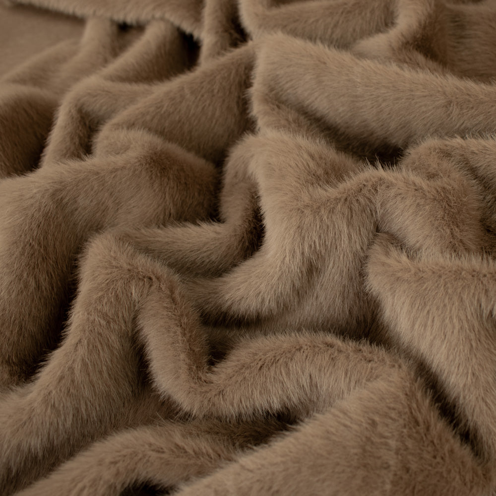 Short Hair Faux Fur - New Collection