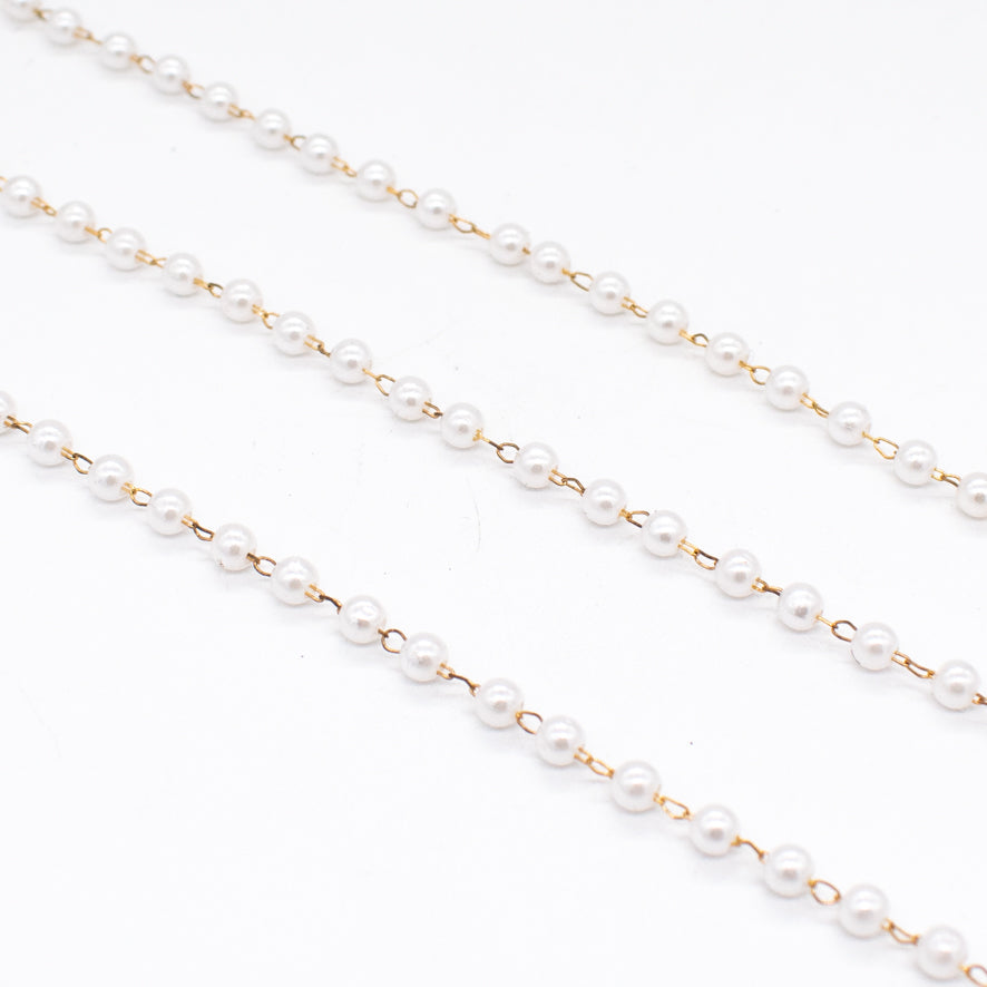 Embellished Pearl Gold Metallic Chain