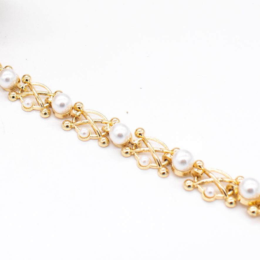 Embellished Pearl Gold Metallic Chain