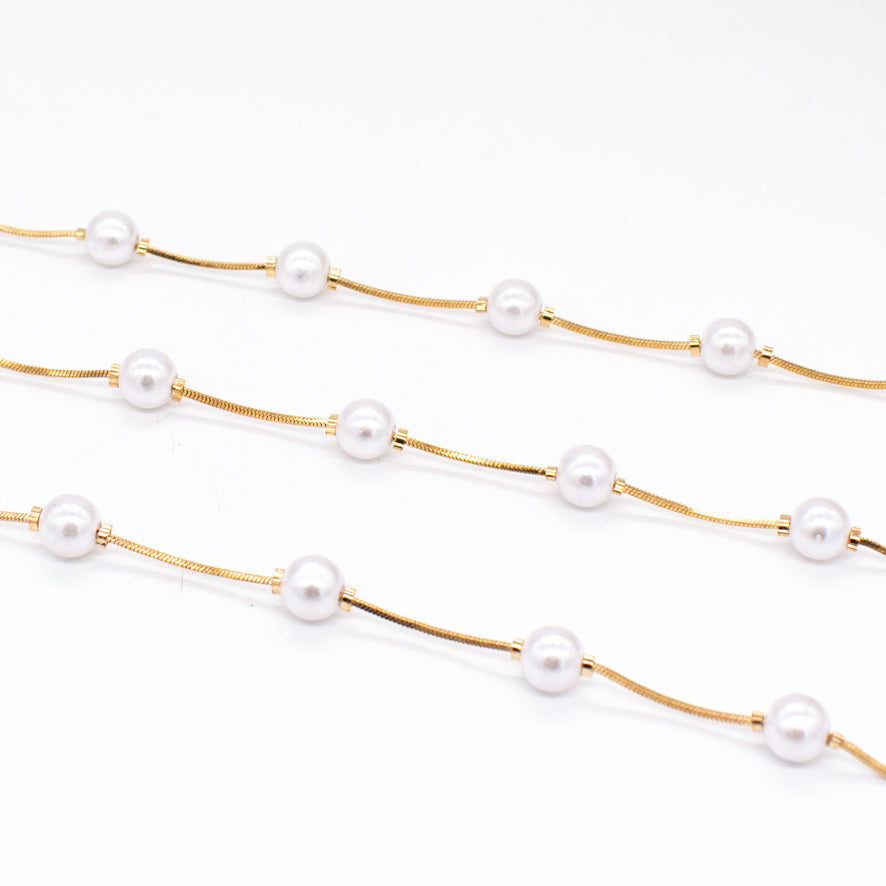 Embellished Pearl Gold Metallic Chain