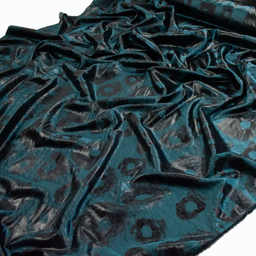 Textured Sateen Embossed Jacquard Suiting