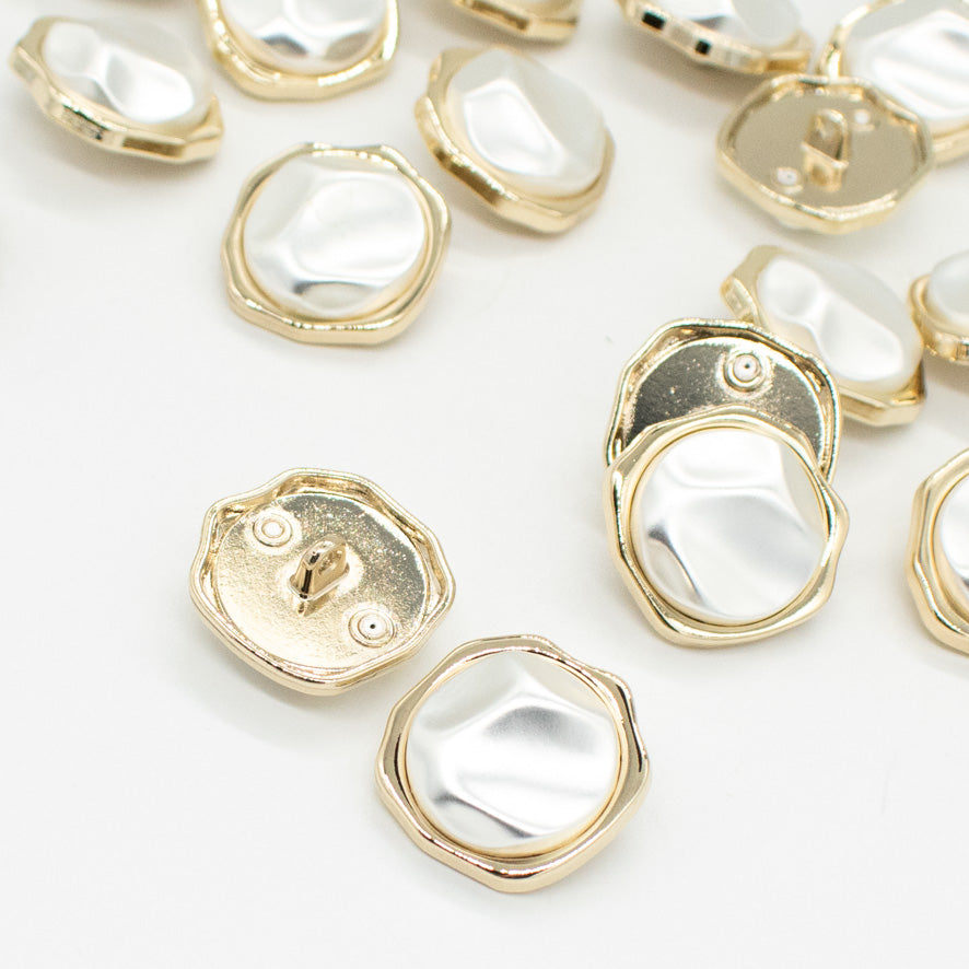 Pearl Metal Shank Button