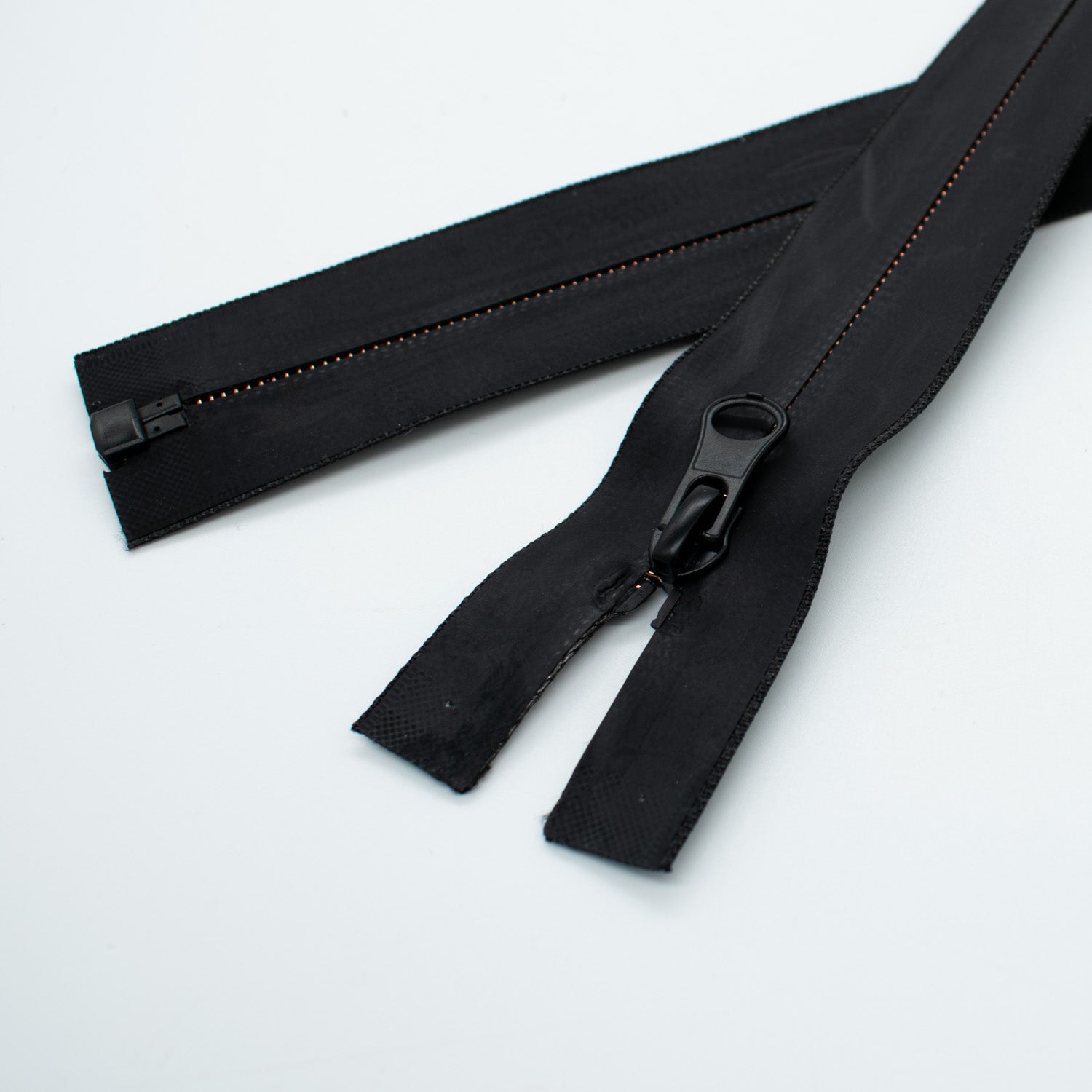 Open End Water Resistant Rubber Tube Coil Invisible Zip 65mm Black & Rose Gold