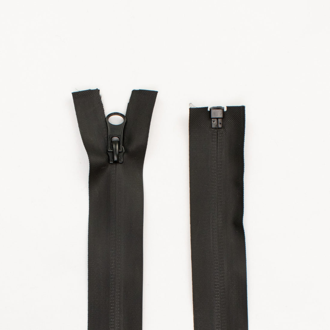 Open End Water Resistant Rubber Tube Coil Invisible Zip 65mm Black