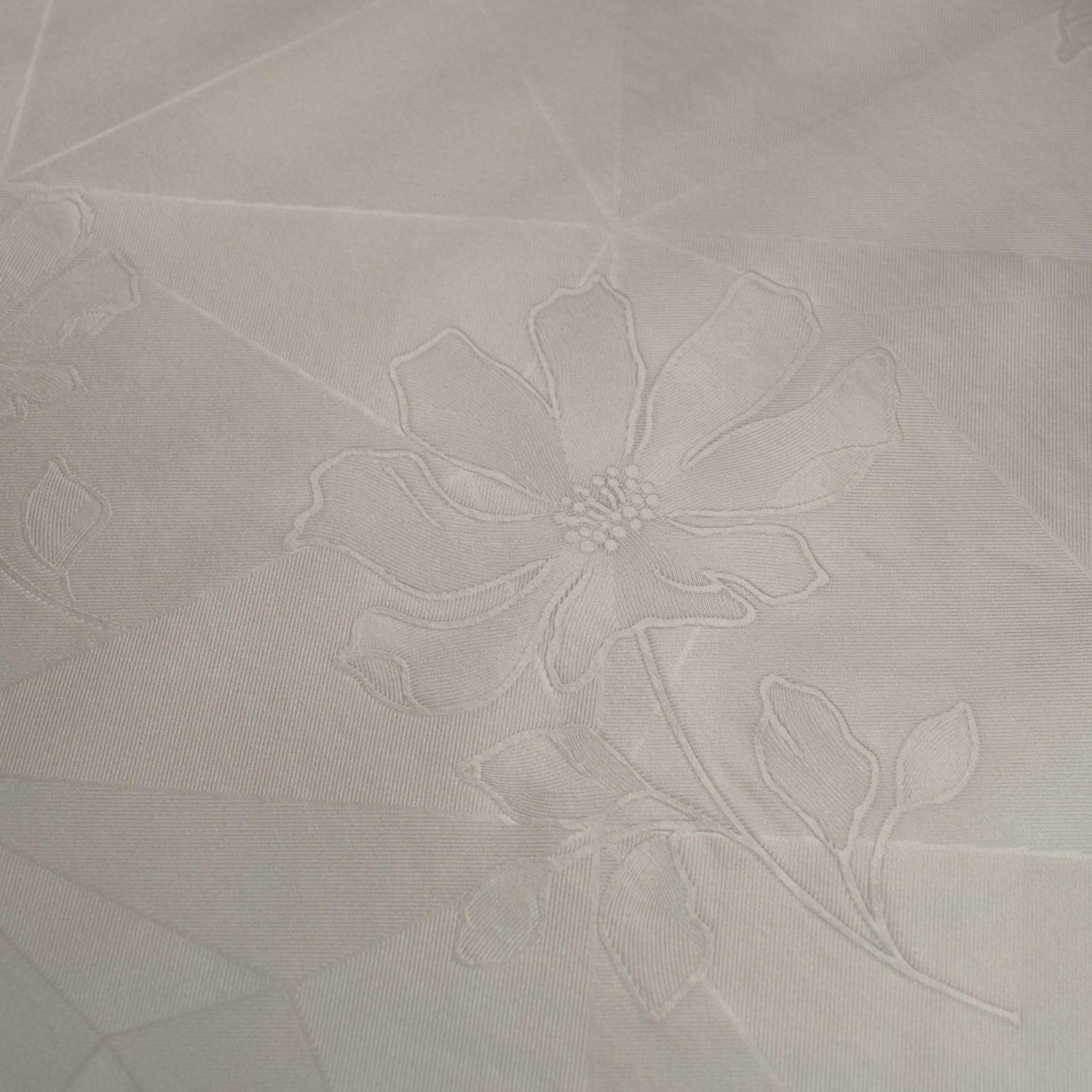 Silver Diamond & Flower Plastic Tablecloth Fabric