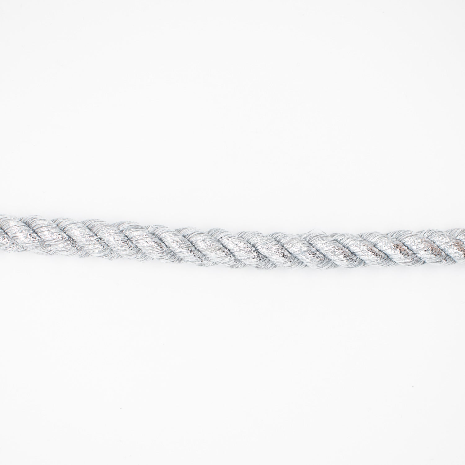 Simplicity Jumbo Metallic Silver Twisted Cord 13mm
