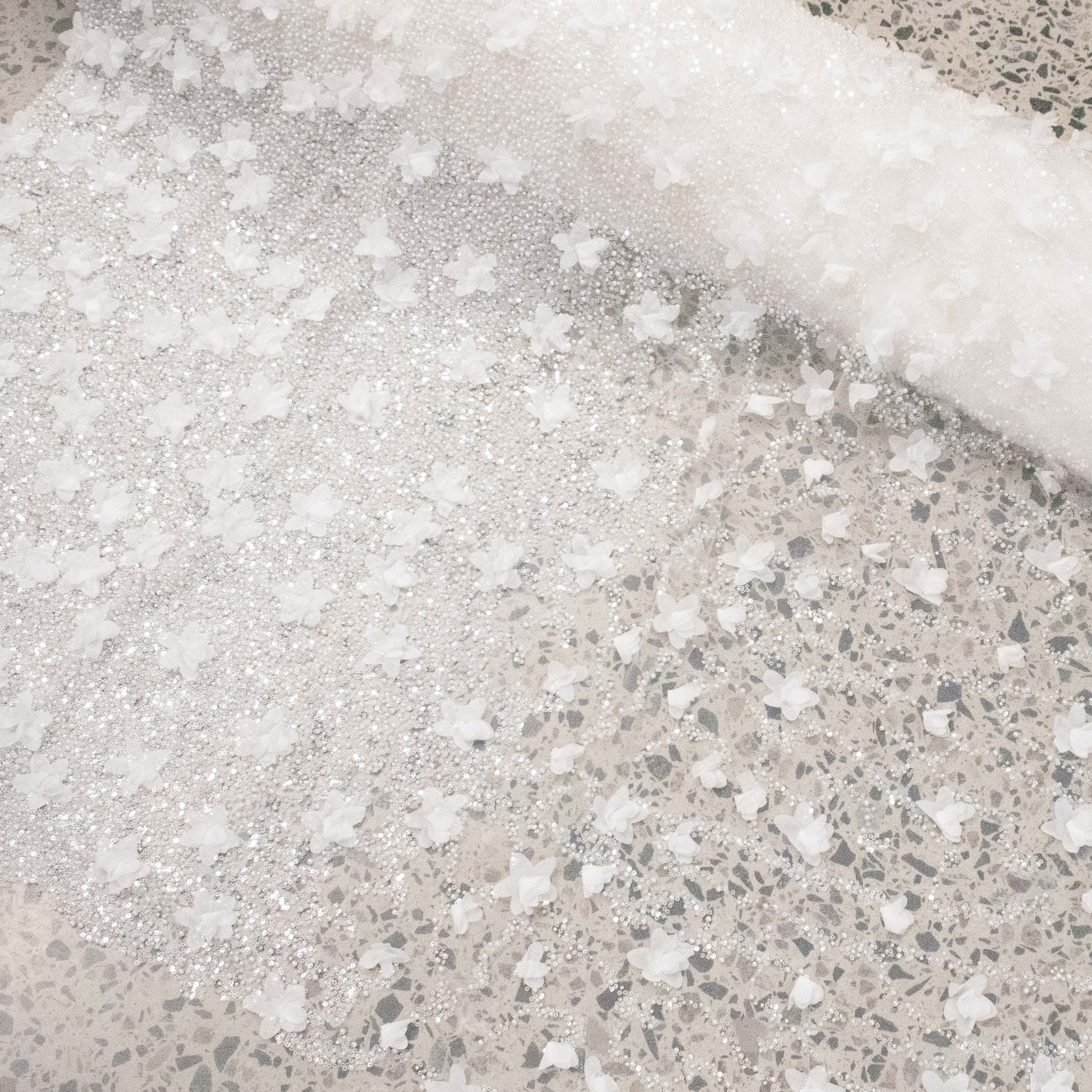 Luxury Pearl & Crystal Beaded Sequins Mesh Lace – SS41901 White 3D Flowers Ombre Heavy Border