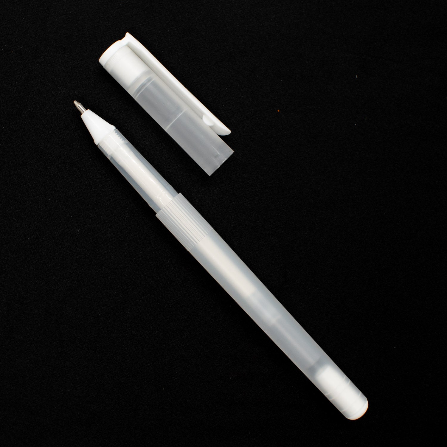 Matilda's Own Iron-Erasable Fine Tip Pen – White