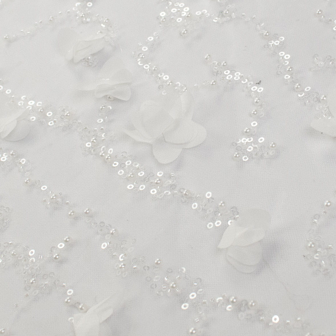 Luxury Pearl & Crystal Beaded Sequins Mesh Lace – SS41901 White 3D Flowers Ombre Heavy Border