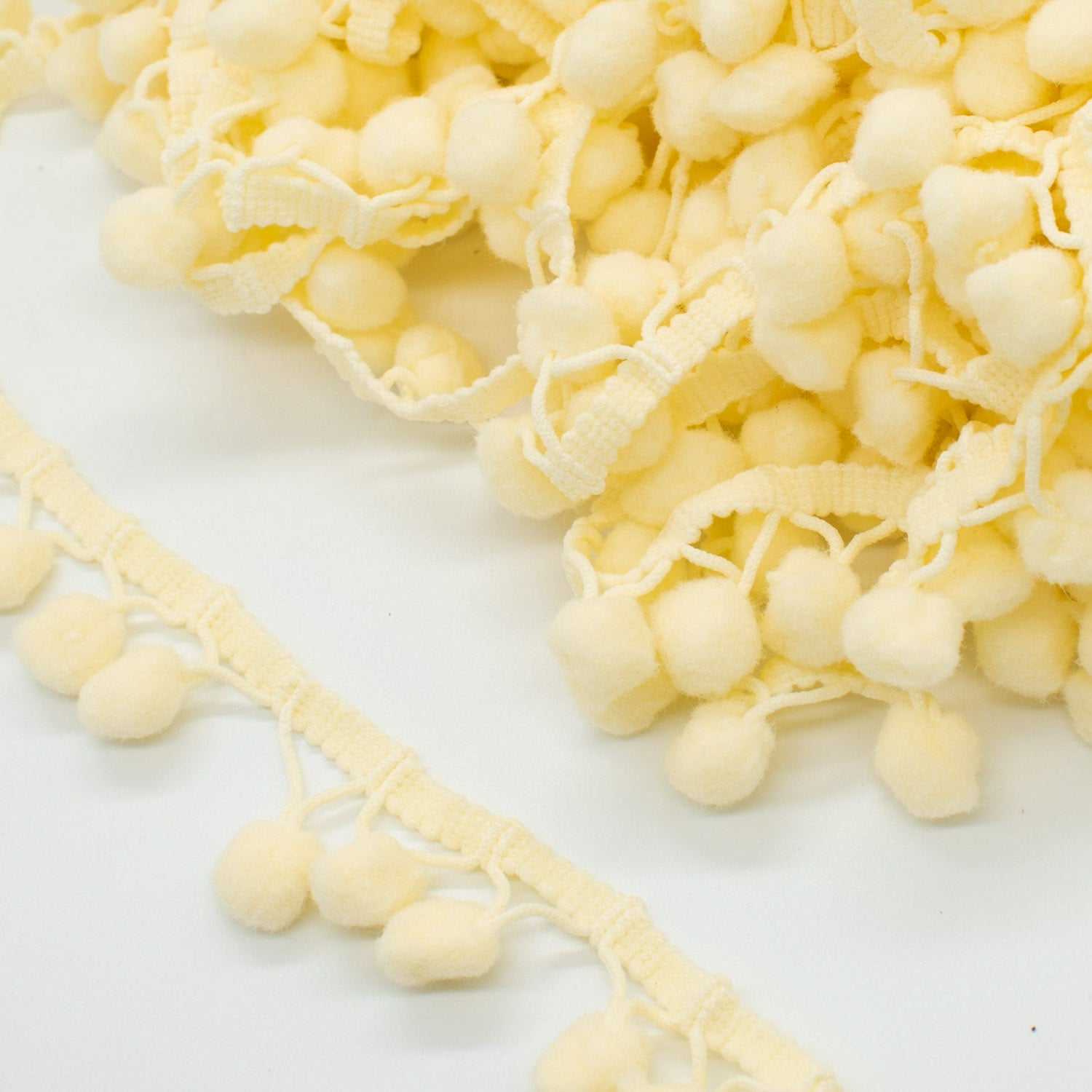 Pom Pom Fringe Tape
