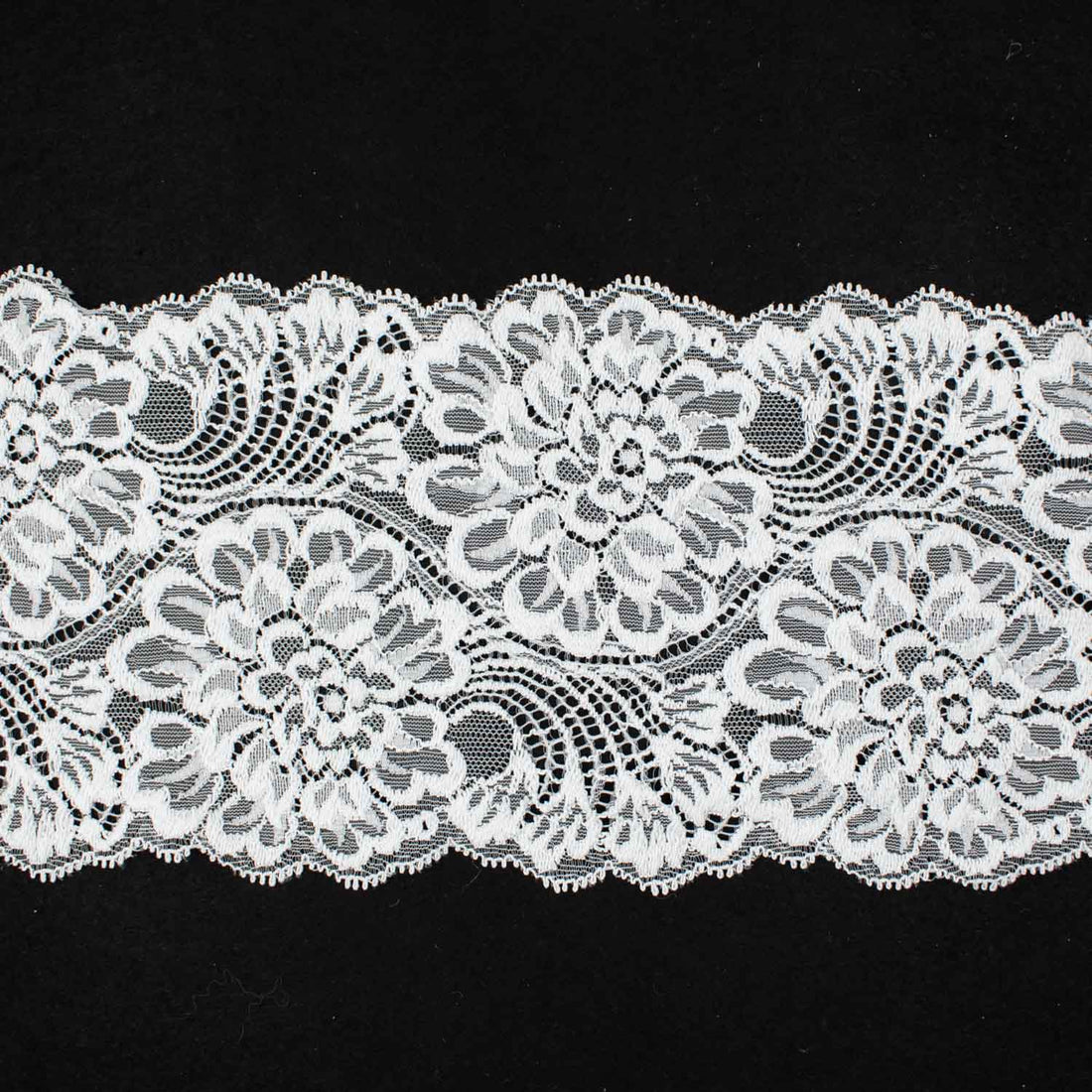 Large Floral Raschel White Lace Trim 12cm