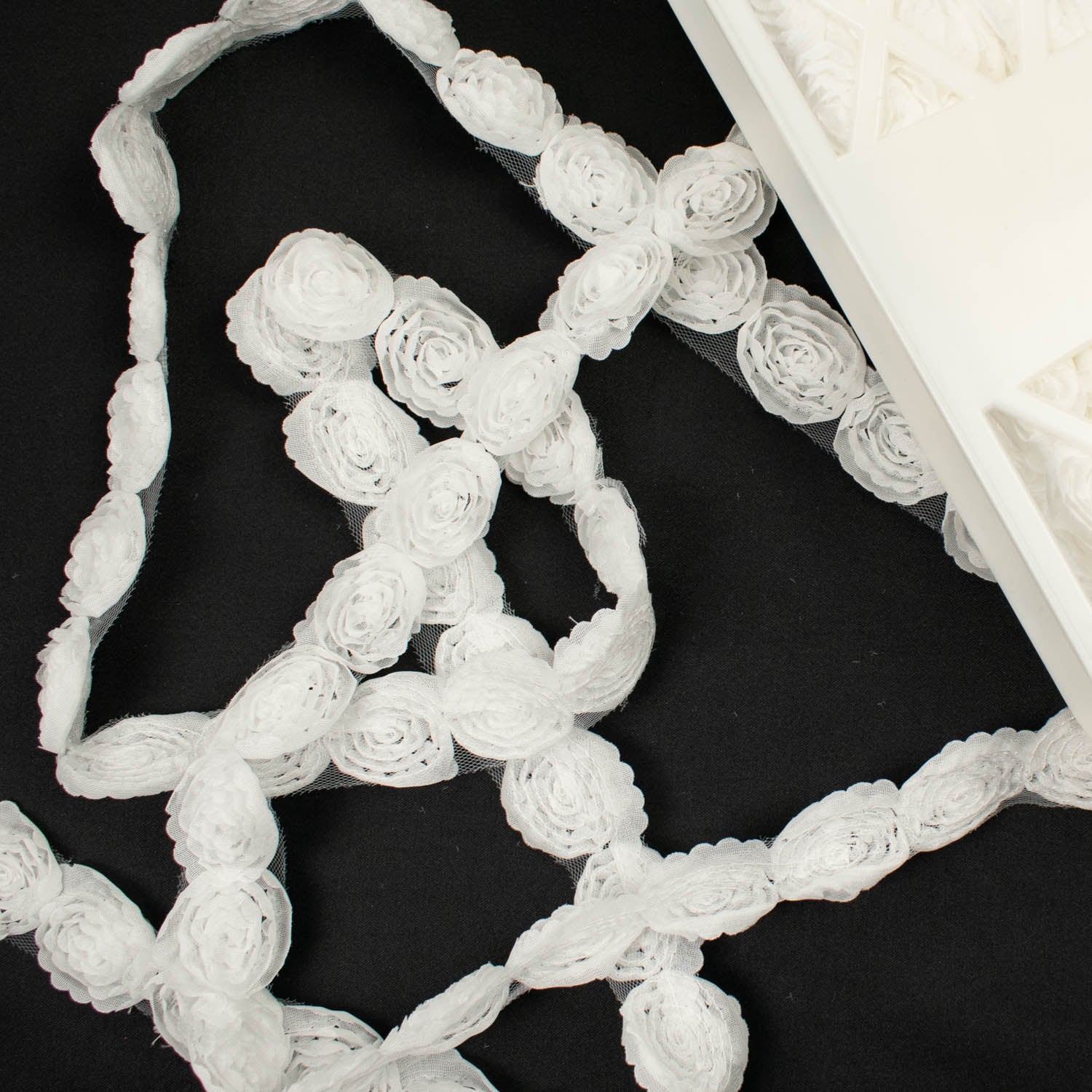 3D Rose Netting Lace Trim White 3CM