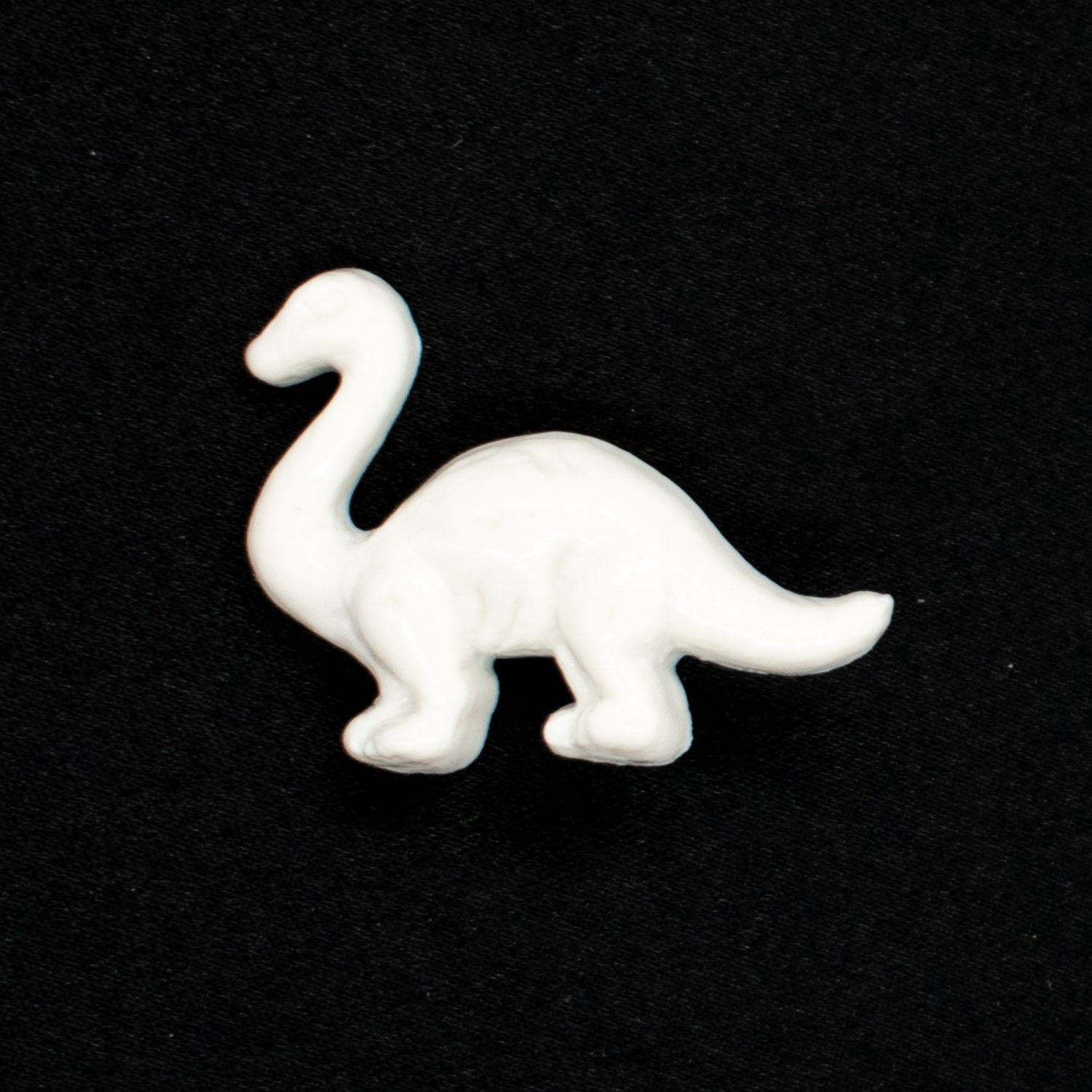 Brontosaurus Dinosaur Shank Button 30mm