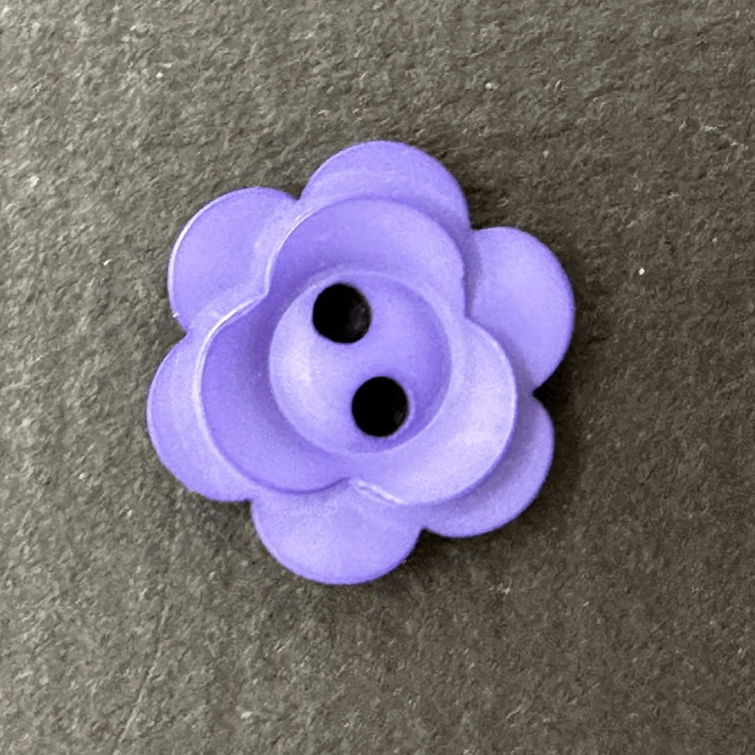 2 Hole Matt Flower Button 15mm
