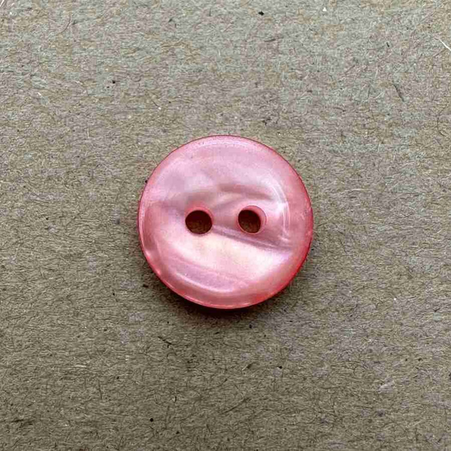 2 Hole Flat Pearled Button 14mm