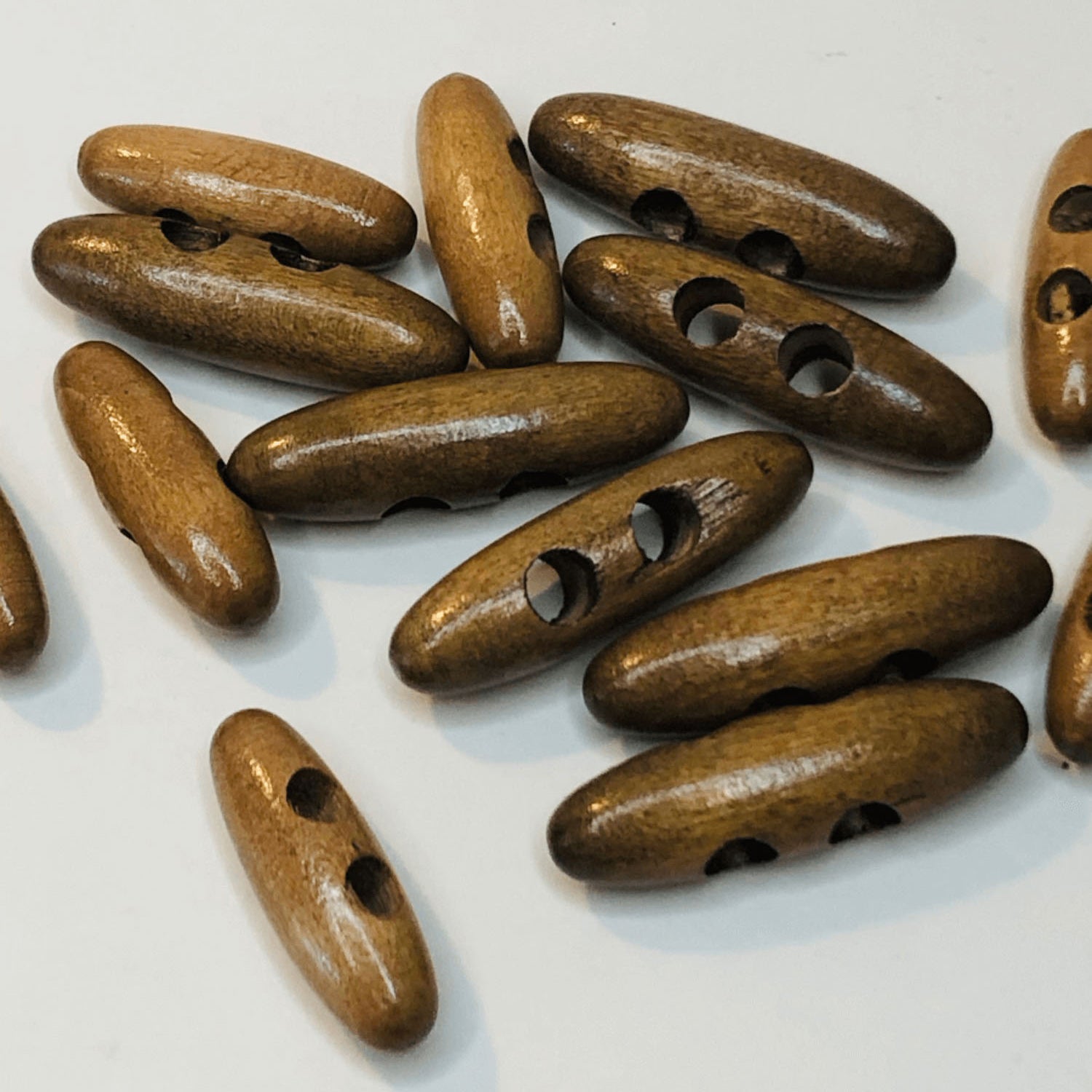 2 Hole Wooden Oval Toggle Button