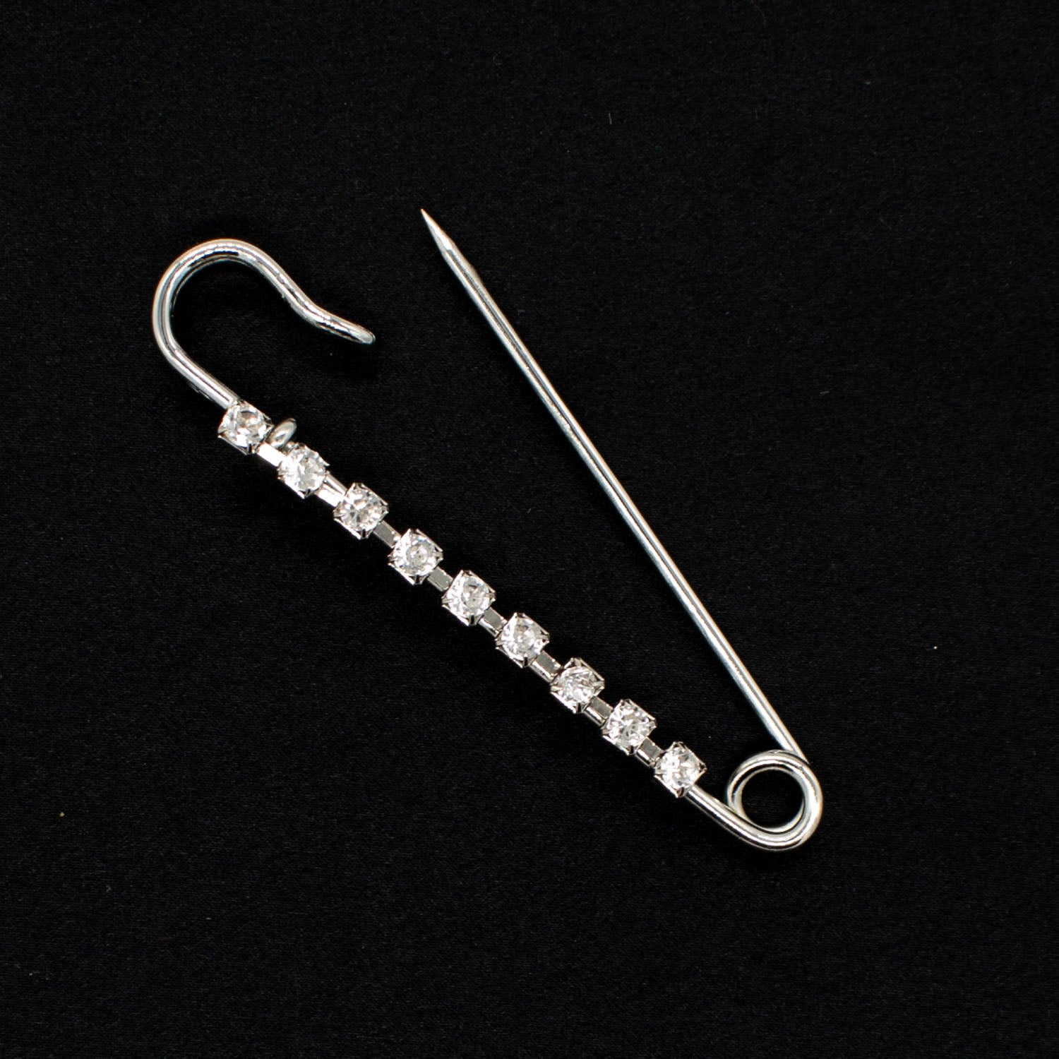 Bridal Rhinestone Kilt Pin Design-2