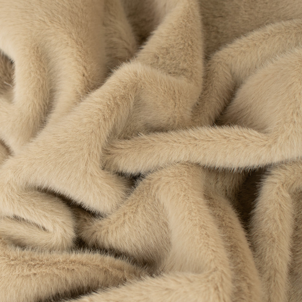 Short Hair Faux Fur - New Collection