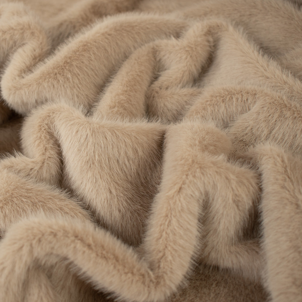 Short Hair Faux Fur - New Collection