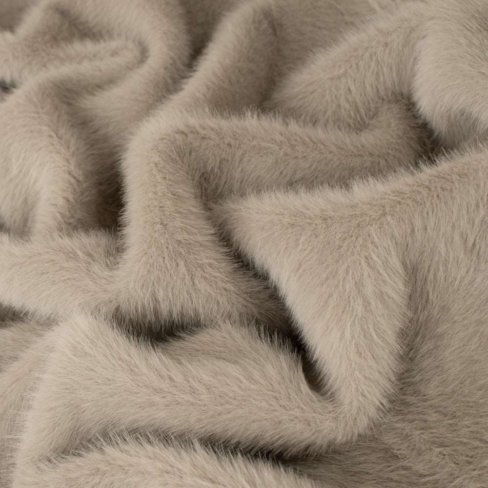 Short Hair Faux Fur - New Collection