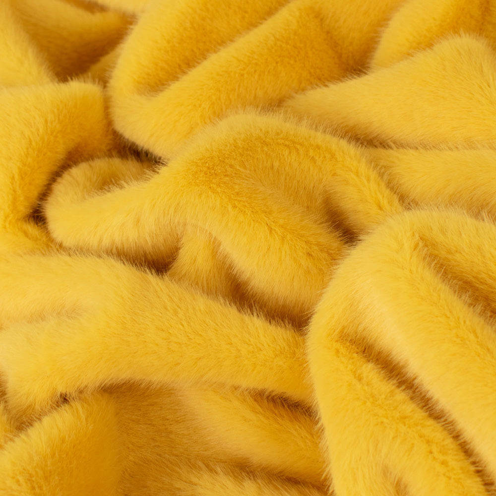 Short Hair Faux Fur - New Collection