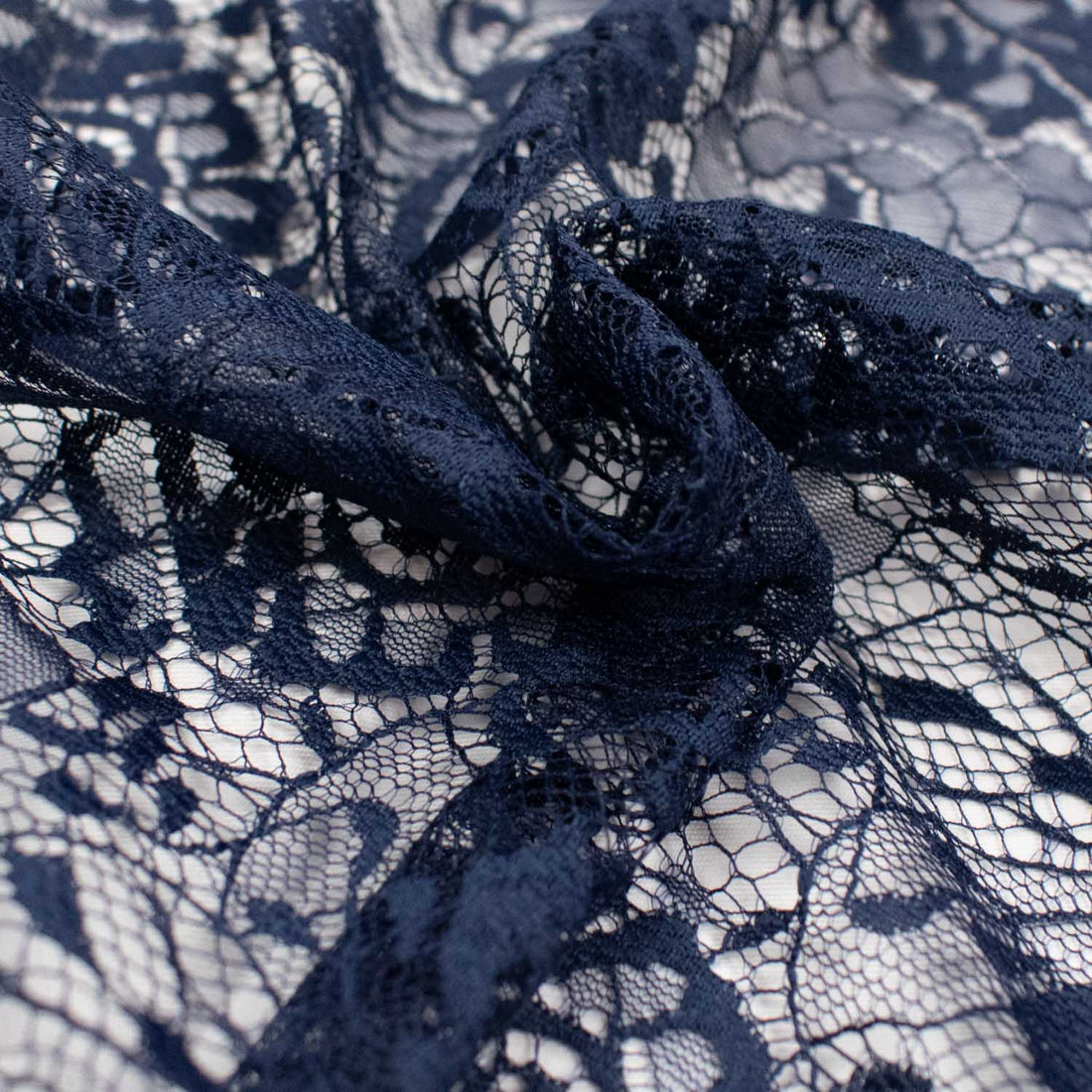 Soft Stretch Lace Design-39706 Large Flower