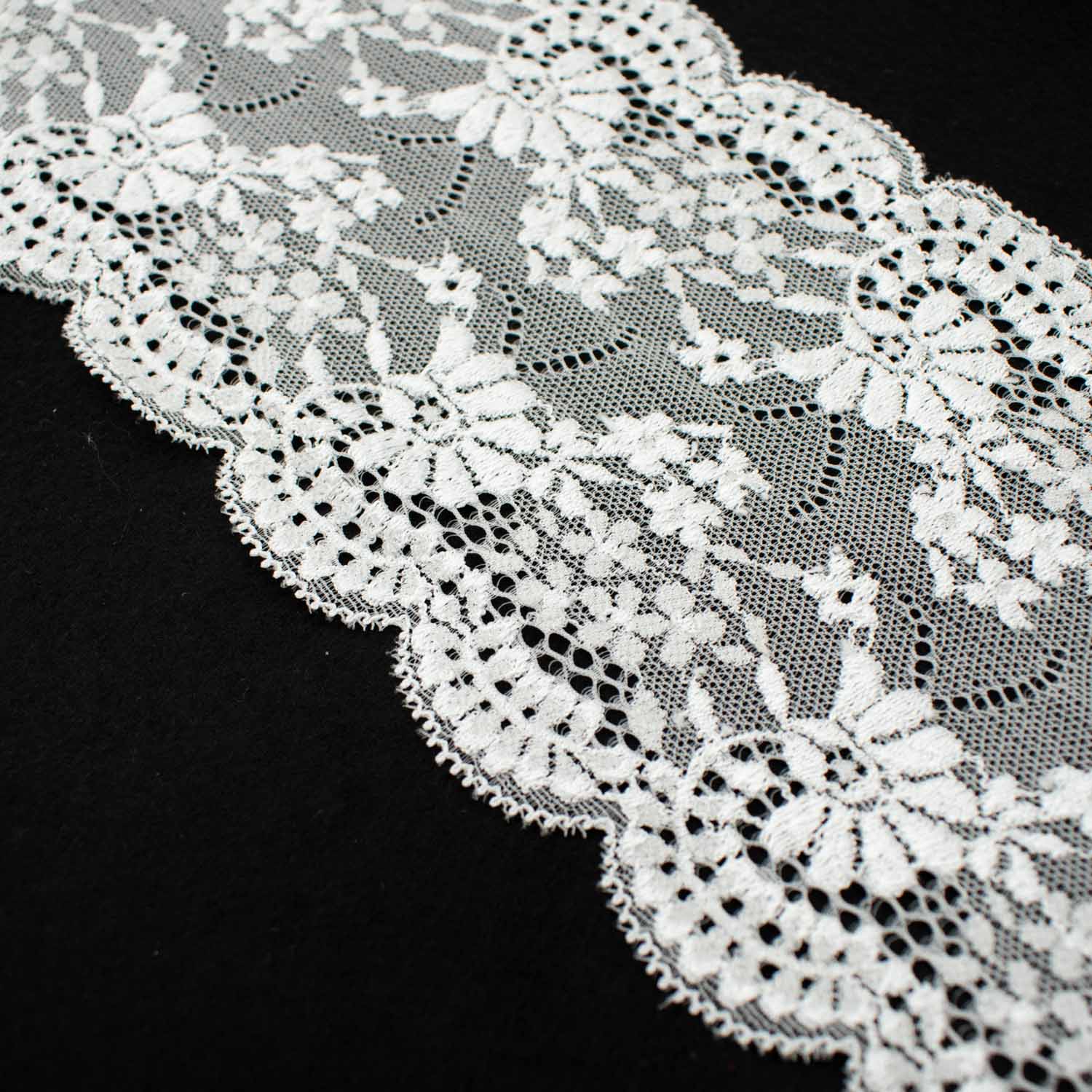 Large Floral Raschel White Voil Lace Trim 12.5cm