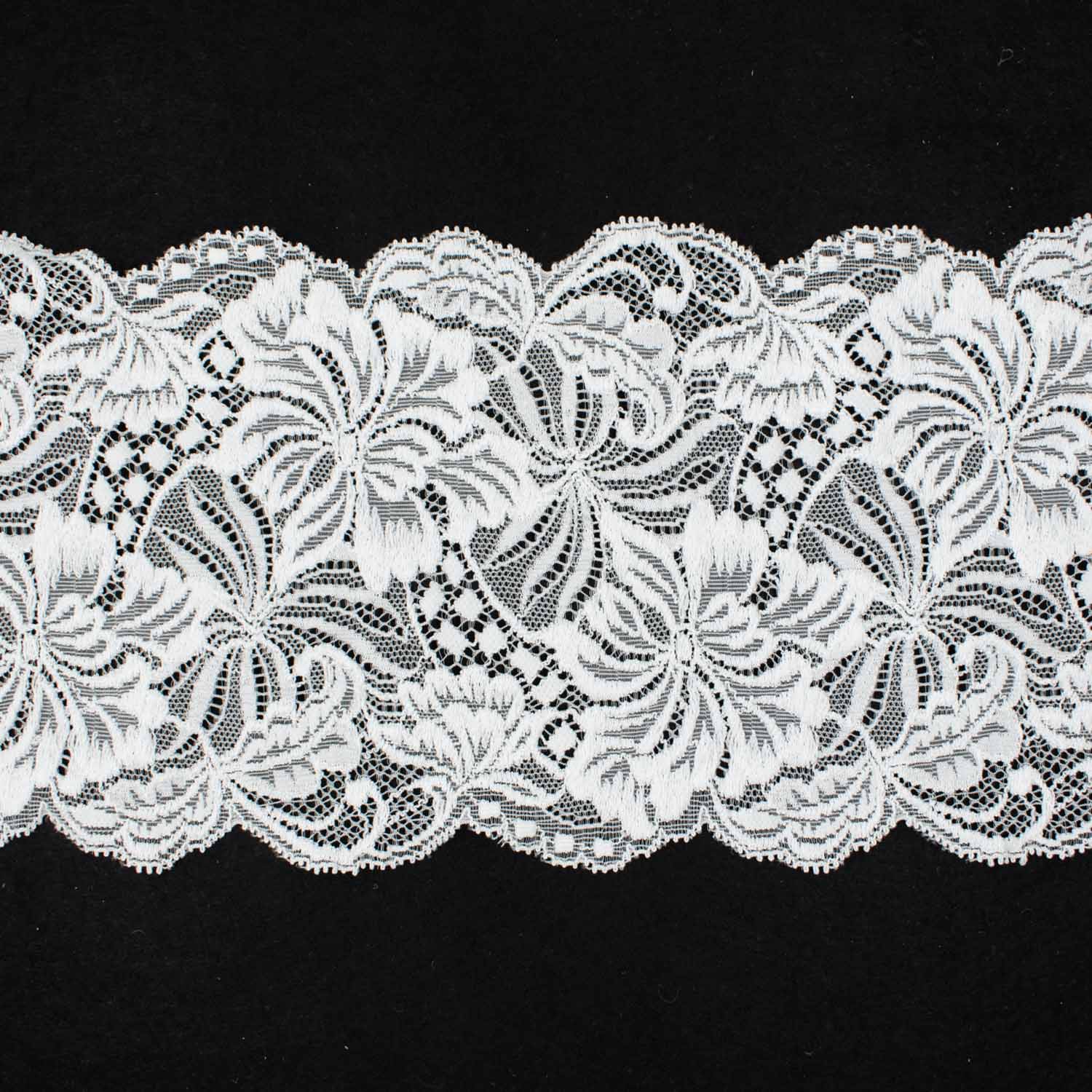 Large Floral Raschel White Lace Trim 12cm