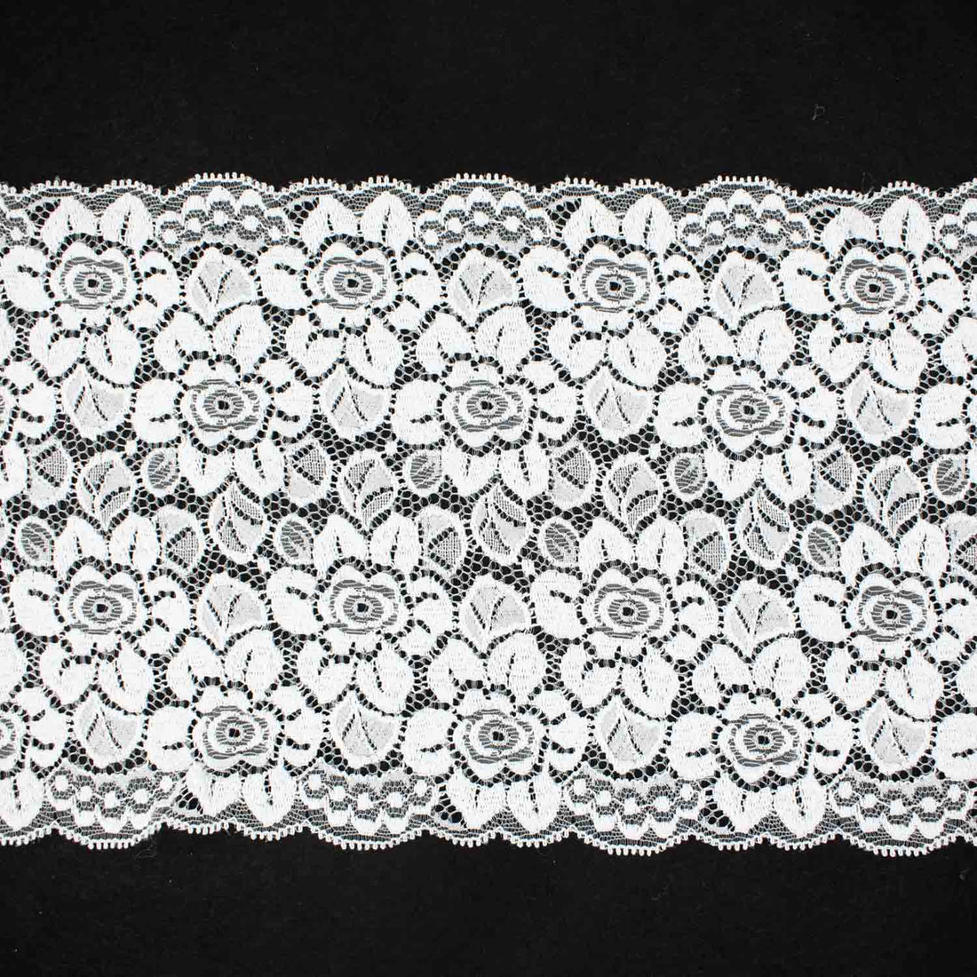 White Flroal Bloom Stretch Raschel Lace Trim 170mm