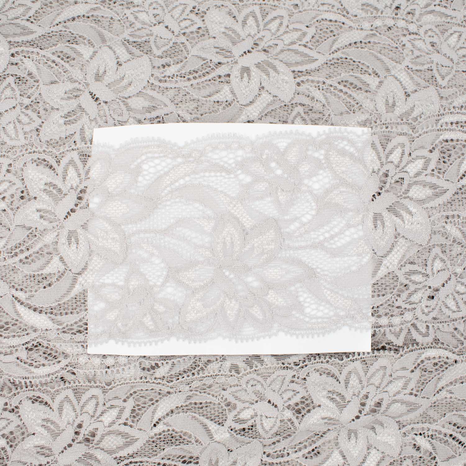 Flower Stretch Raschel Lace Trim 8cm