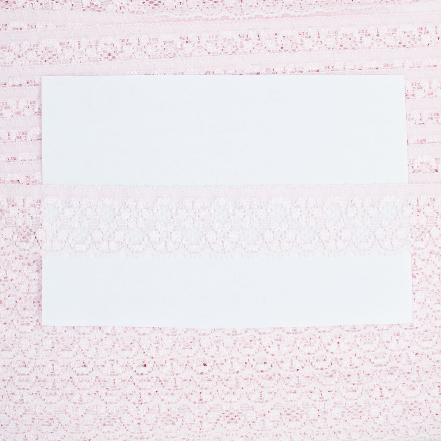 Floral Stretch Raschel Lace Trim 30mm