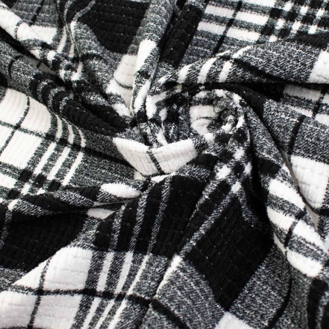 Soft Textured Woven Plaid Check - White & Black Classic Check Suiting