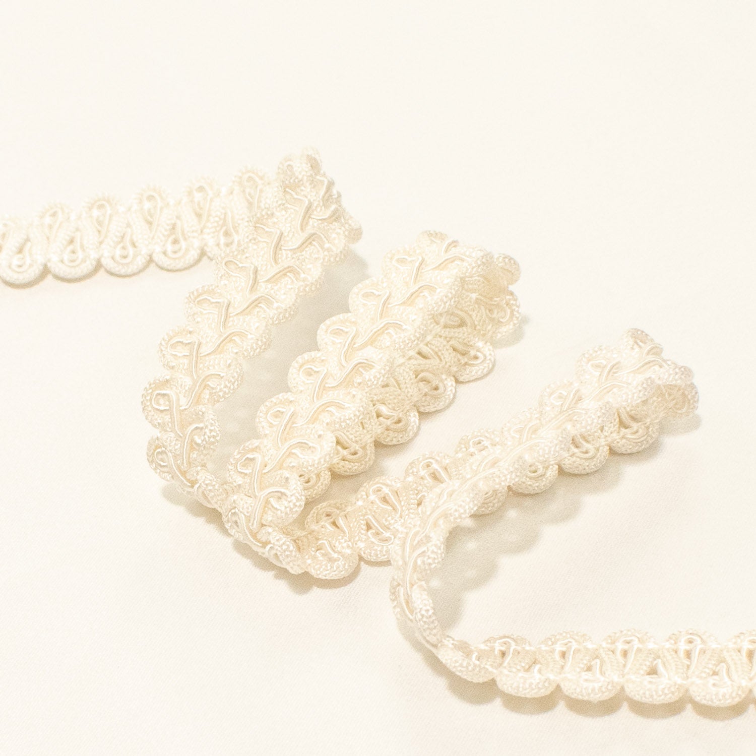 Braid Gimp Lace Trim 20mm Ecru