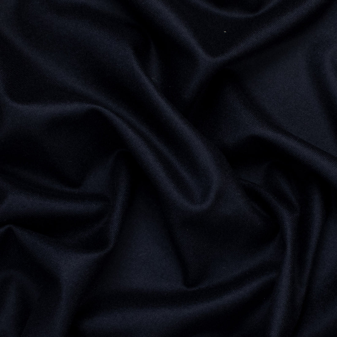 Wool Blend Suiting Light to Medium Weight Navy-02