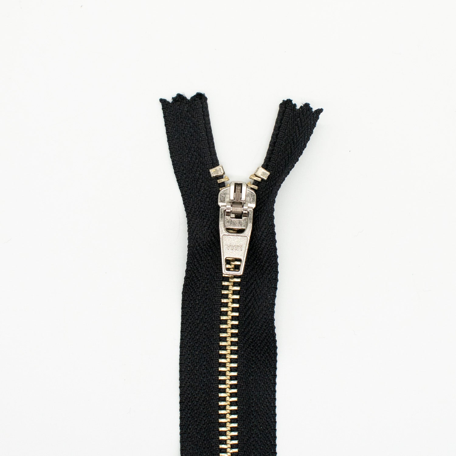 YKK Closed End Metal Zip 20CM