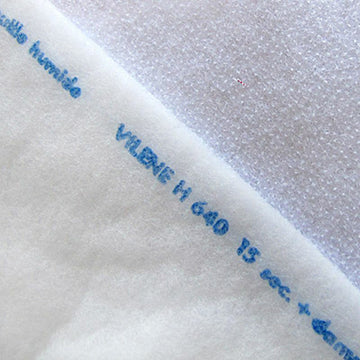 Vilene Volume Fleece Fusible Medium Weight Pellon H640