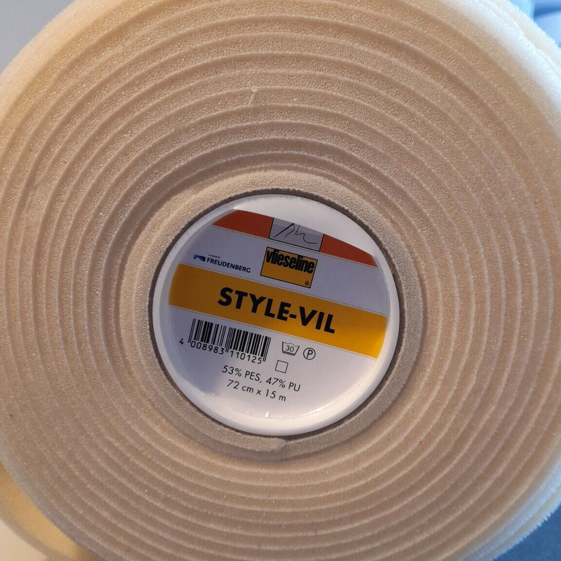 Vlieseline STYLE-VIL Foam Sew On Lightweight Bag Interlining