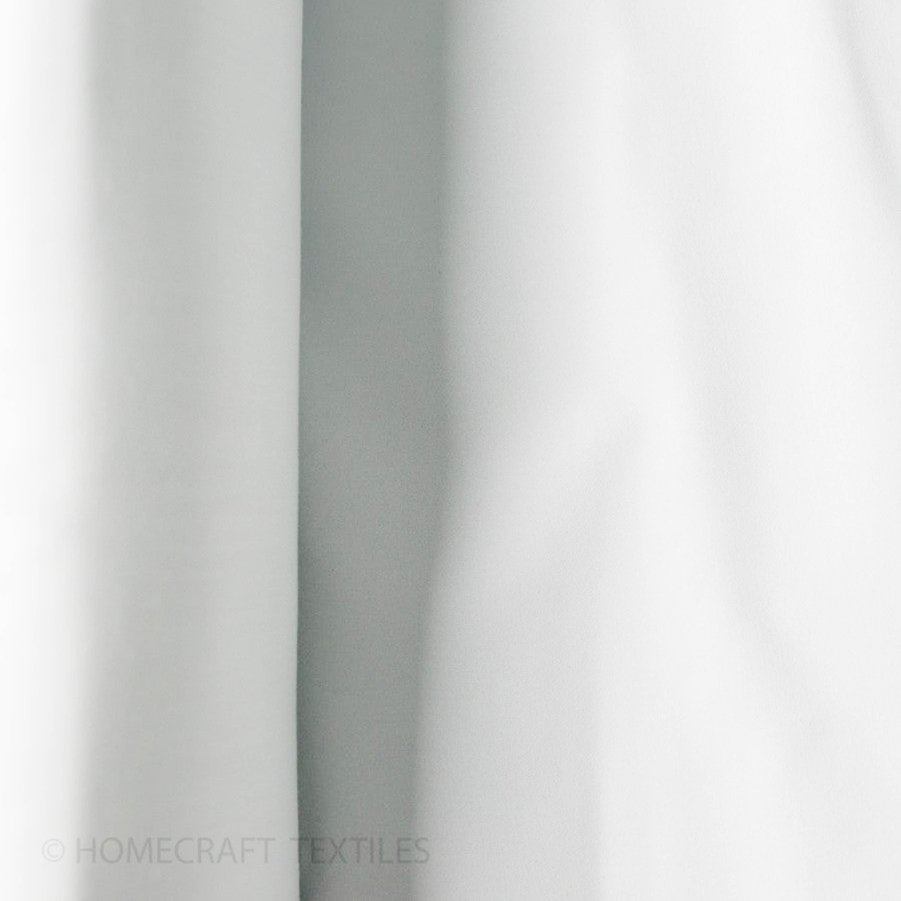 3 Pass Block Out Lining Aura 137cm (40M Roll)