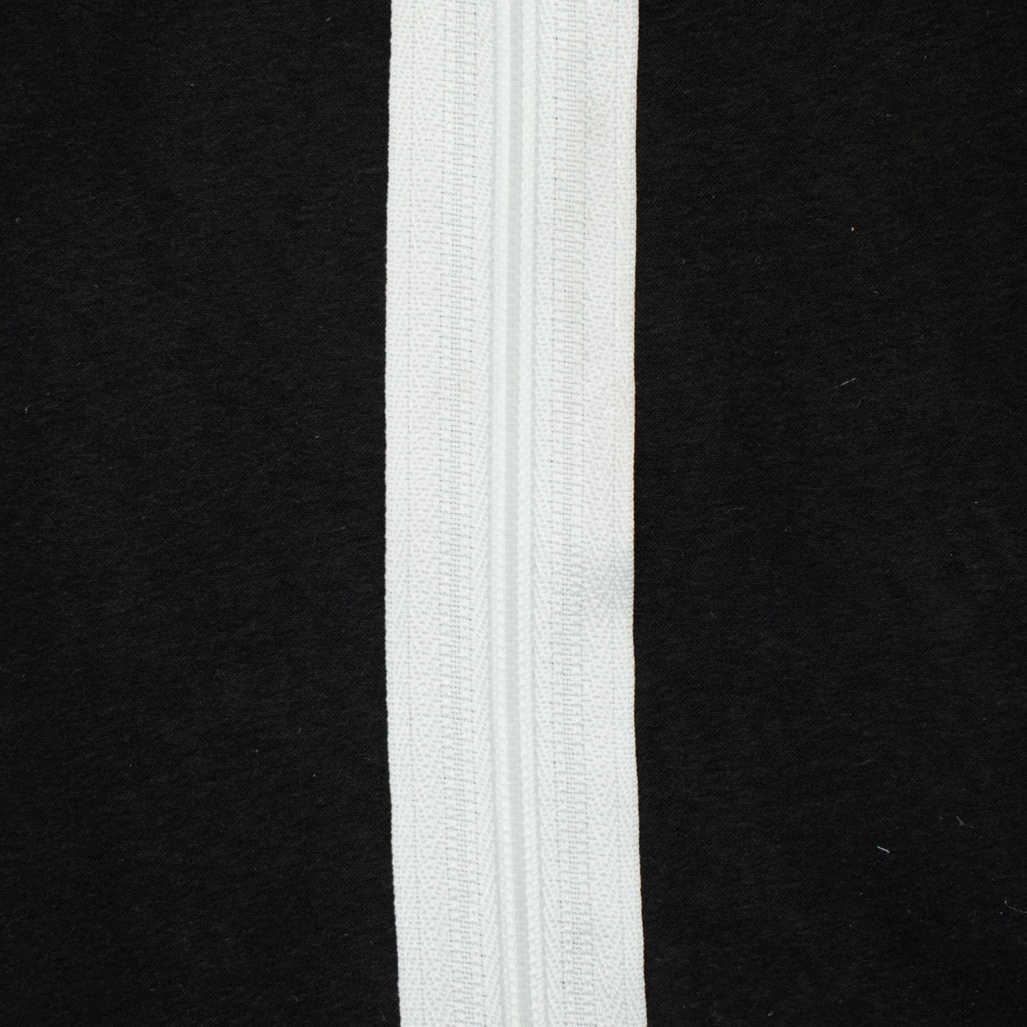 Continuous Zipping No.5