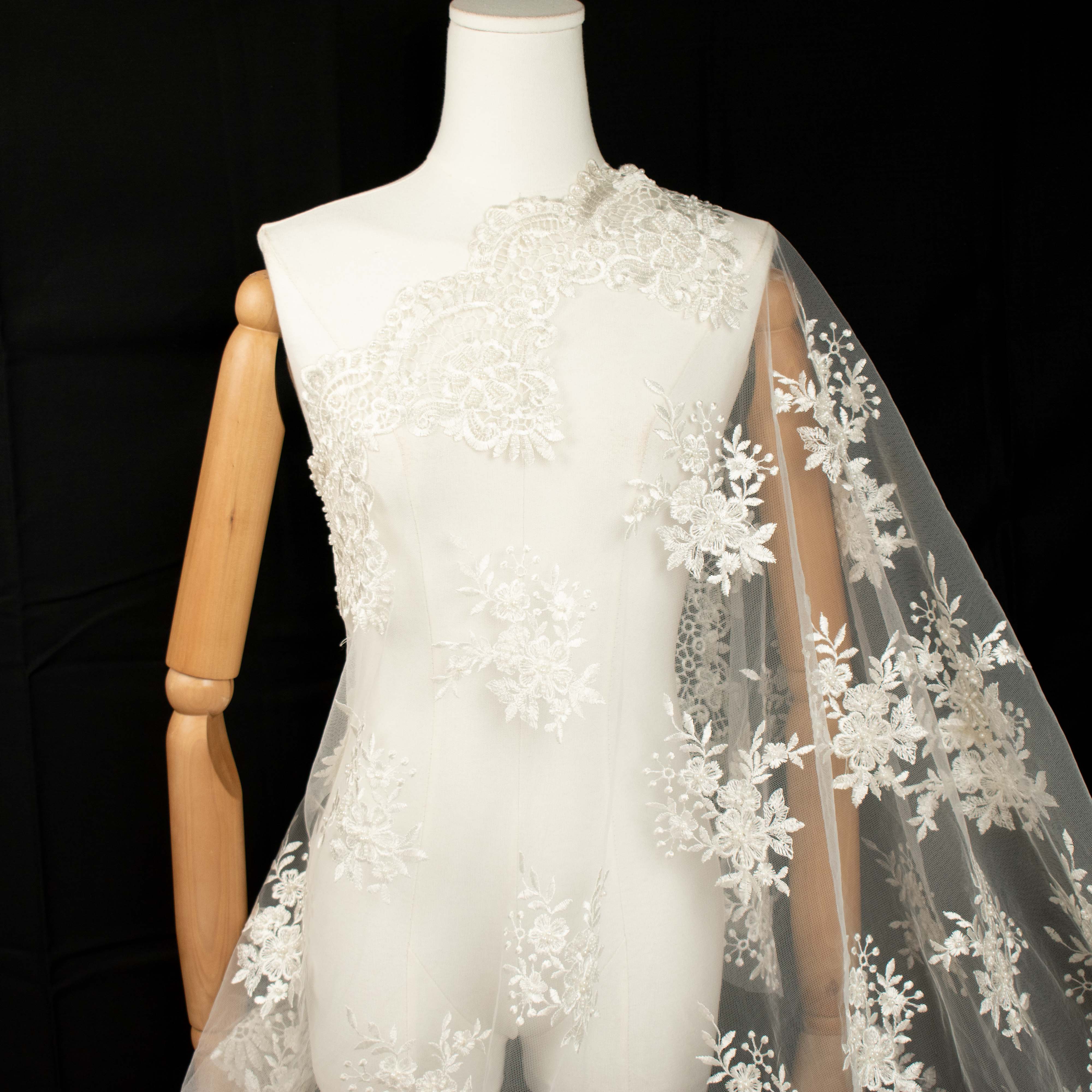 Heavy Embroidery Guipure Lace Ivory Design-29